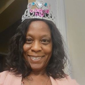 Meet your Posher, Vickie